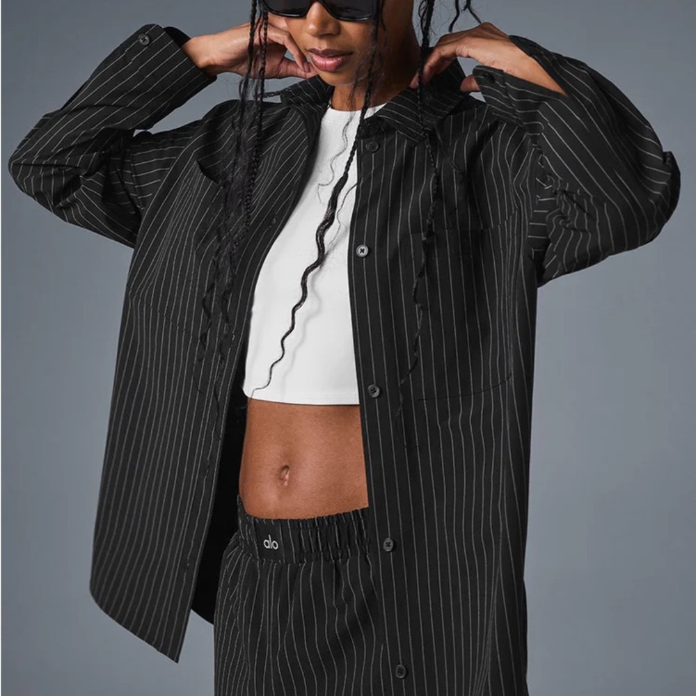 ALO Yoga Black Pinstripe Daylight Shirt